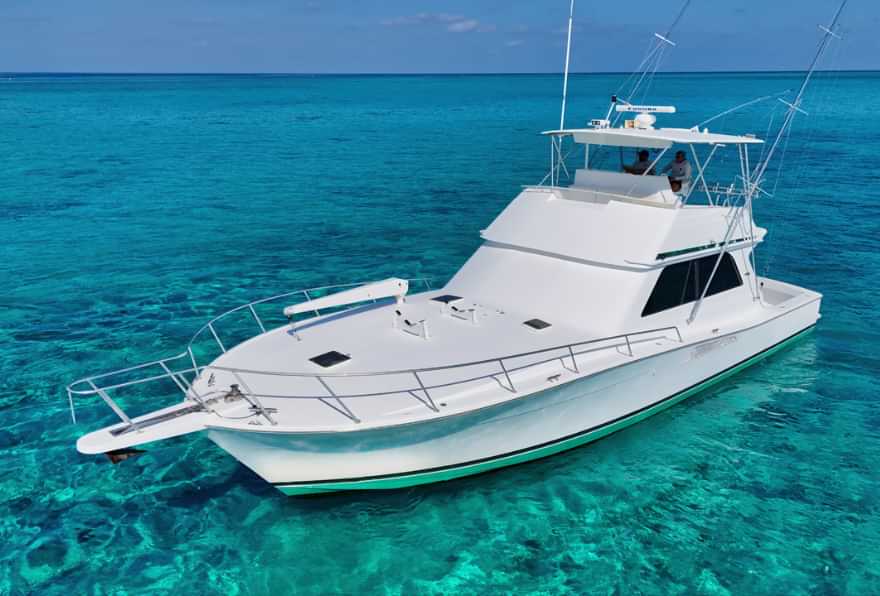 57ft viking yacht for grand cayman deep sea fishing charters